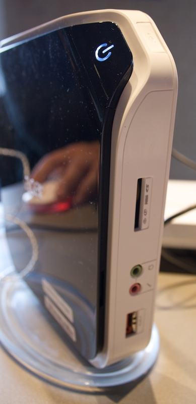 Illustration for article titled Acer Revo and Nvidia Ion Hands On: Flawless Blu-ray Playback Changes Cheap Computers Forever
